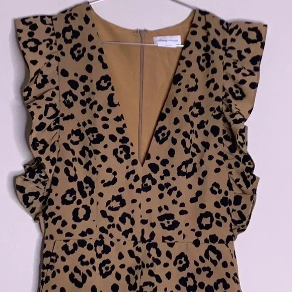 Lovers + Friends Jill Romper in Tan Leopard Size XS - Picture 3 of 8